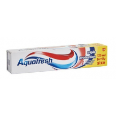 Зубная паста с фтором Aquafresh Triple Protect 125 мл Зубная паста с фтором Aquafresh Triple Protect 125 мл